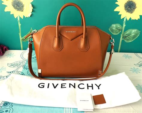 givenchy antigona storia|givenchy antigona review.